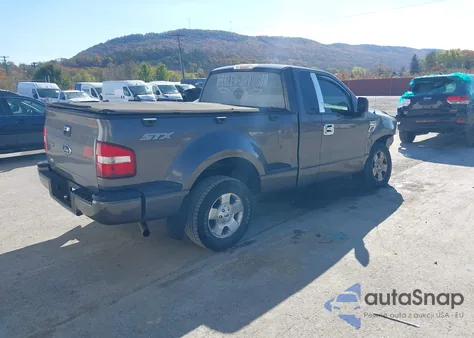 2005 Ford F-150 Stx/Xlt z USA, uszkodzony, nr VIN 1FTRF02W05KD69072